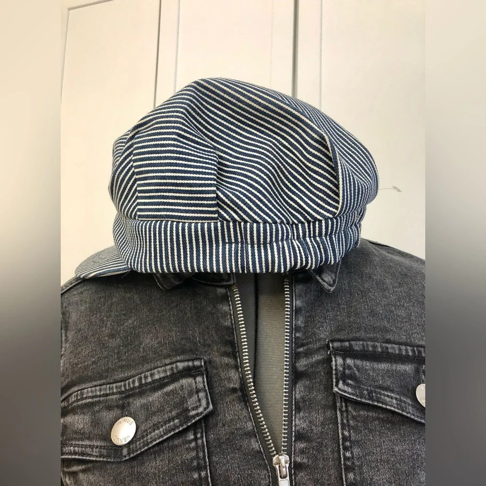 Vintage Blue and White Striped Railroad Museum Cap - Picture 5 of 10